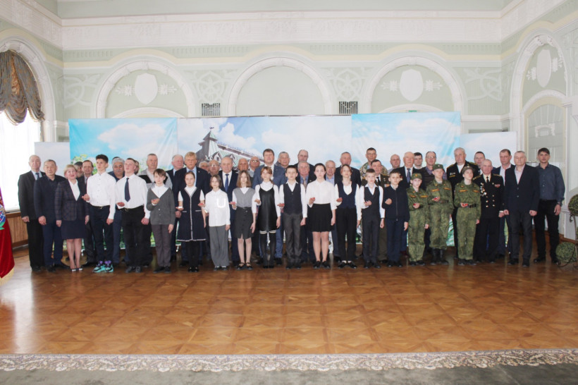 Члены "БОЕВОГО БРАТСТВА" участвовали в "Открытом диалоге" с мэром Хабаровска