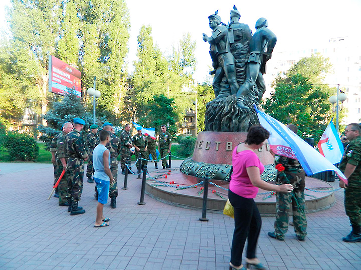 2015.08.19.engels.krym723